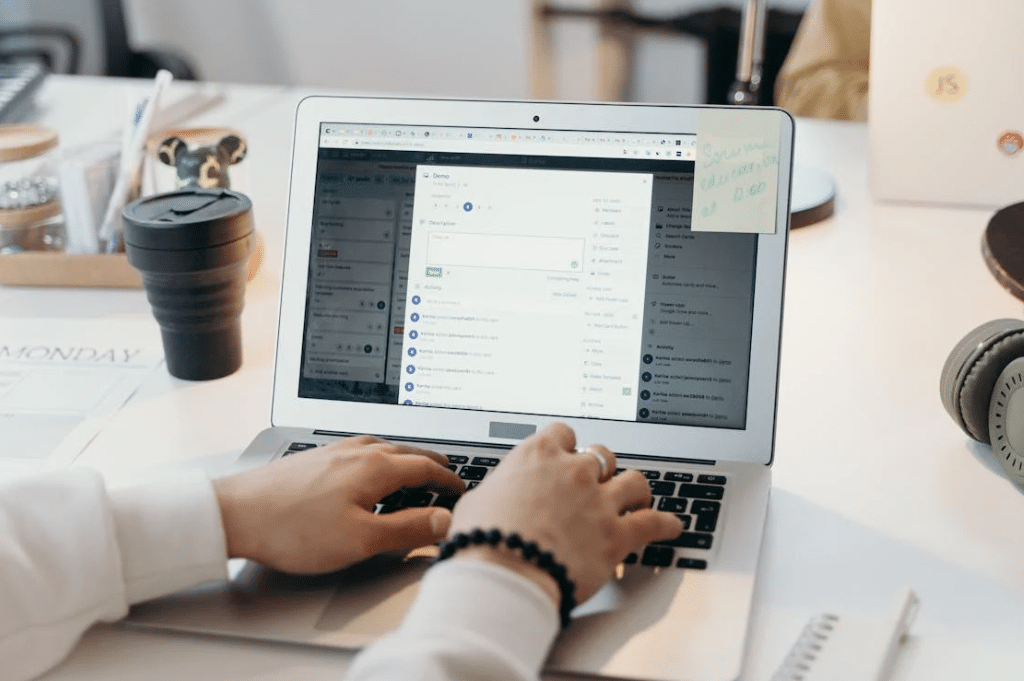Mastering Email Time Management - Work With Me